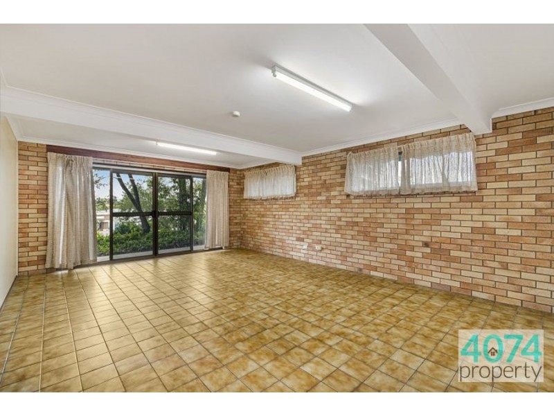 10 Riverhills Road, Middle Park QLD 4074