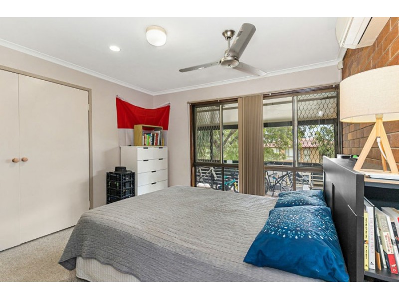 18 Langlo Street, Riverhills QLD 4074