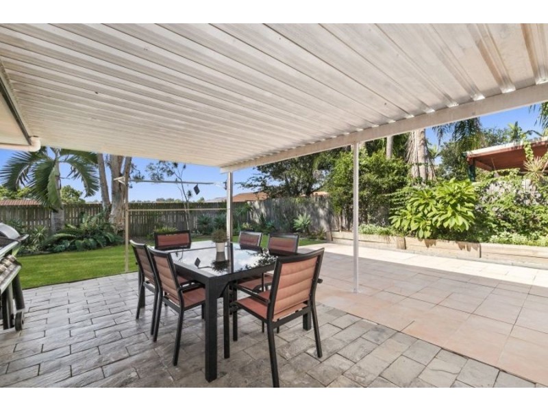 48 Paluna Street, Riverhills QLD 4074