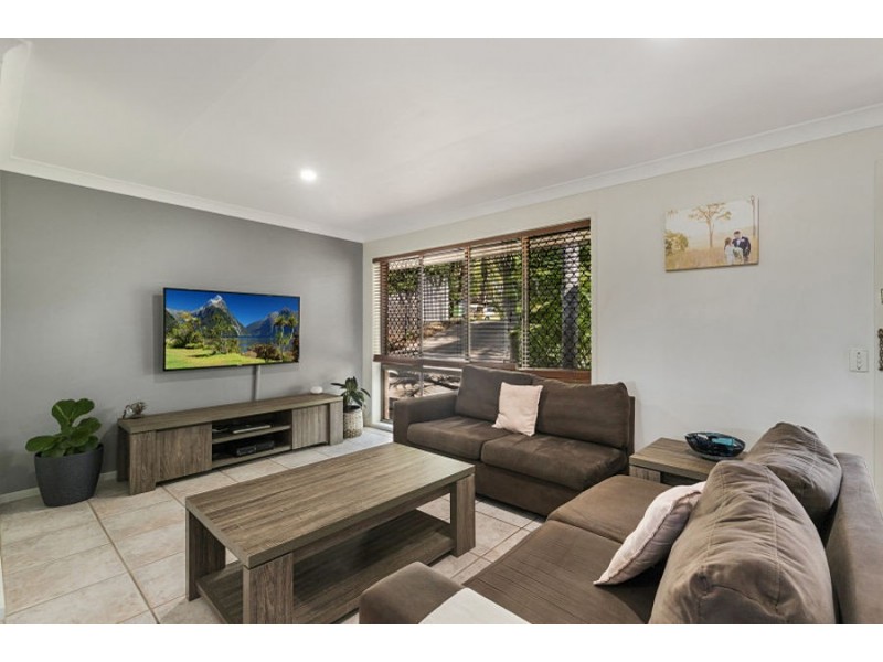 48 Paluna Street, Riverhills QLD 4074