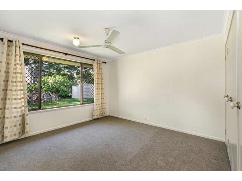 9 Parwan Close, Riverhills QLD 4074