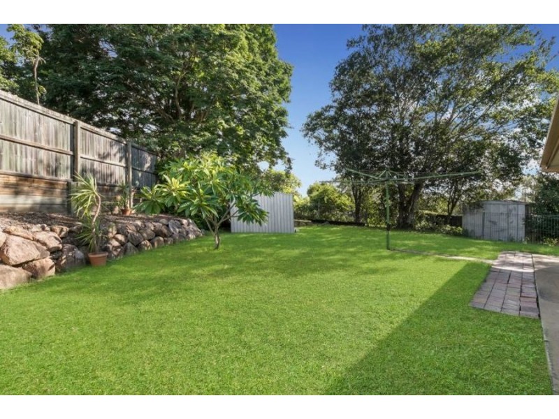 9 Parwan Close, Riverhills QLD 4074