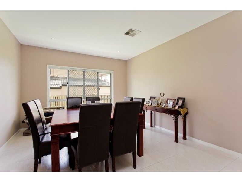 3 Belvista Place, Bridgeman Downs QLD 4035