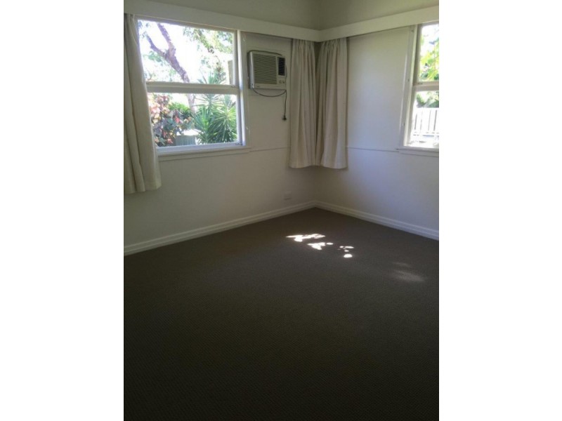 135 Queenscroft Street, Chelmer QLD 4068