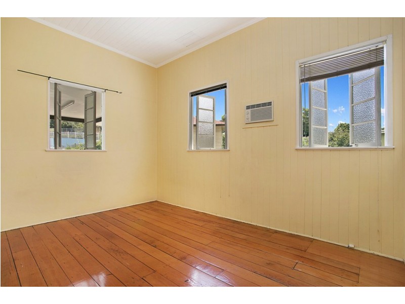 9 Adsett Street, Taringa QLD 4068