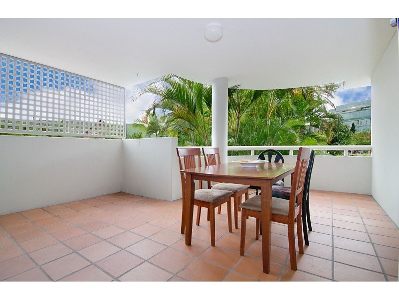 2/1-3 Sheehan Street, Milton QLD 4064