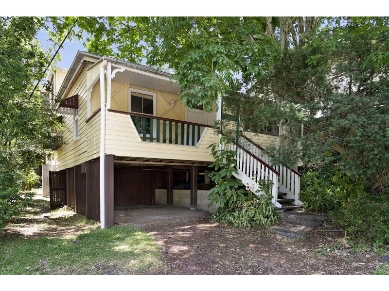 29 Soudan Street, Bardon QLD 4065