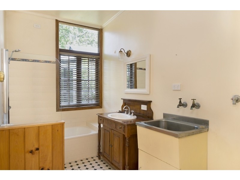 29 Soudan Street, Bardon QLD 4065