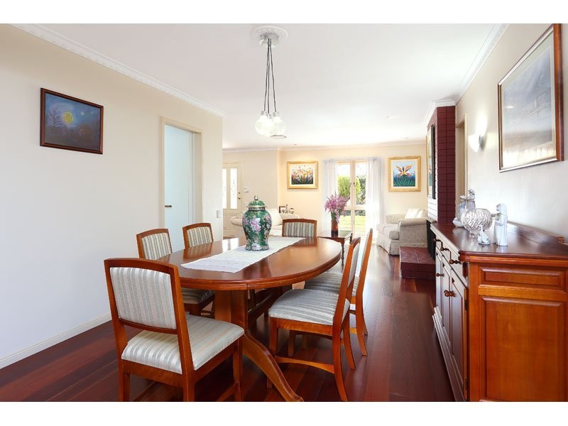 35 Yarawa Street, Kenmore QLD 4069