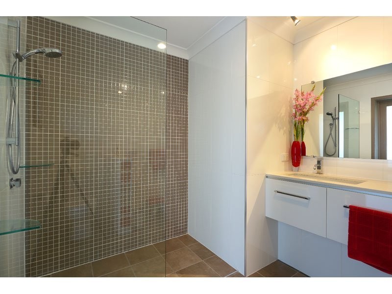 35 Yarawa Street, Kenmore QLD 4069