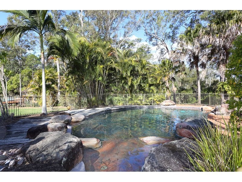 35 Yarawa Street, Kenmore QLD 4069