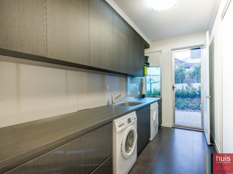 23 Alverna Cl, Wynnum QLD 4178