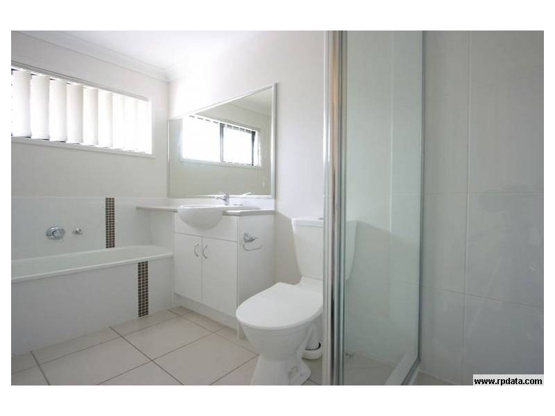 Unit 32/7 Roxwell Street, Forest Lake QLD 4078