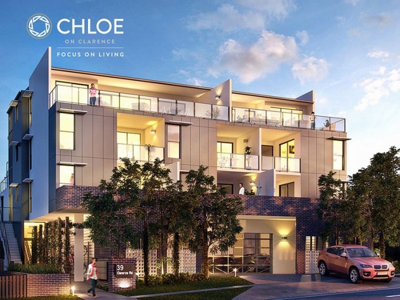 39 Clarence Road, Indooroopilly QLD 4068