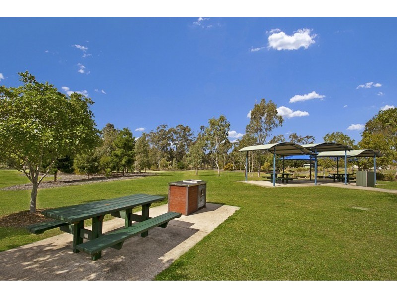 31 Condamine Drive, Sinnamon Park QLD 4073