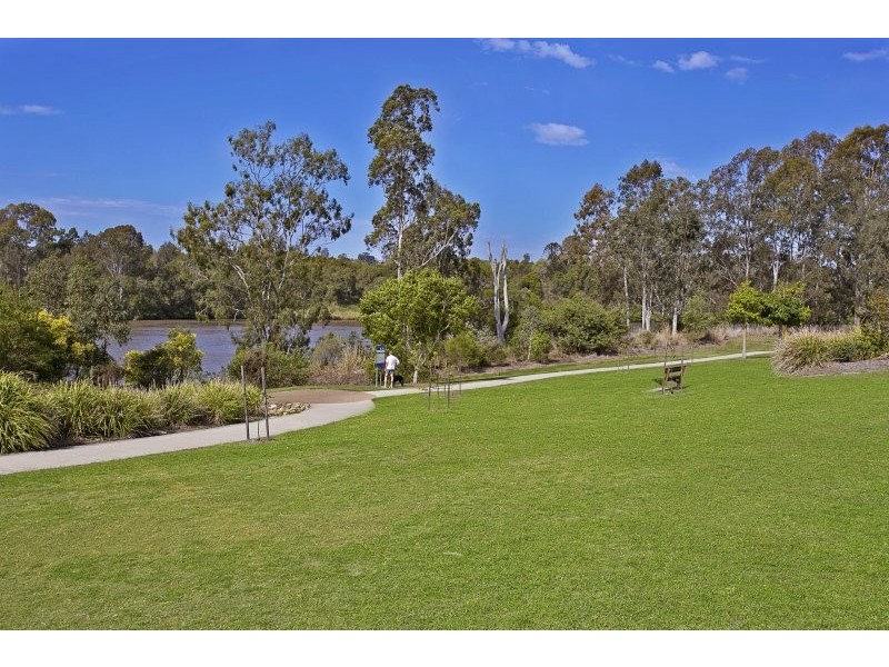 31 Condamine Drive, Sinnamon Park QLD 4073