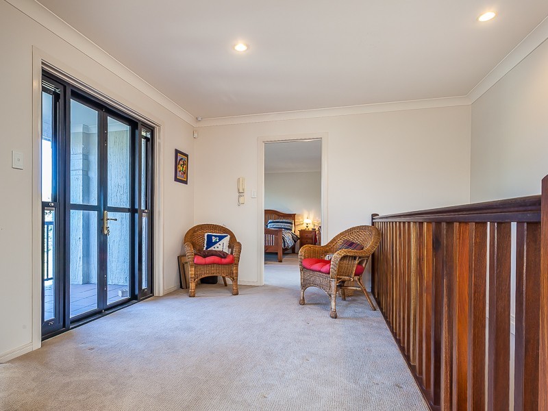 3 Lightwood Place, Sinnamon Park QLD 4073