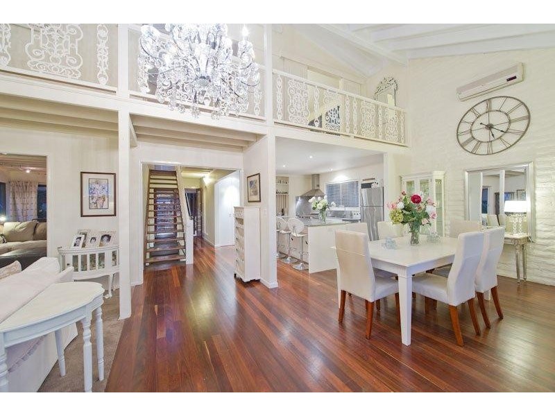 34 Pentlay Street, Kenmore QLD 4069