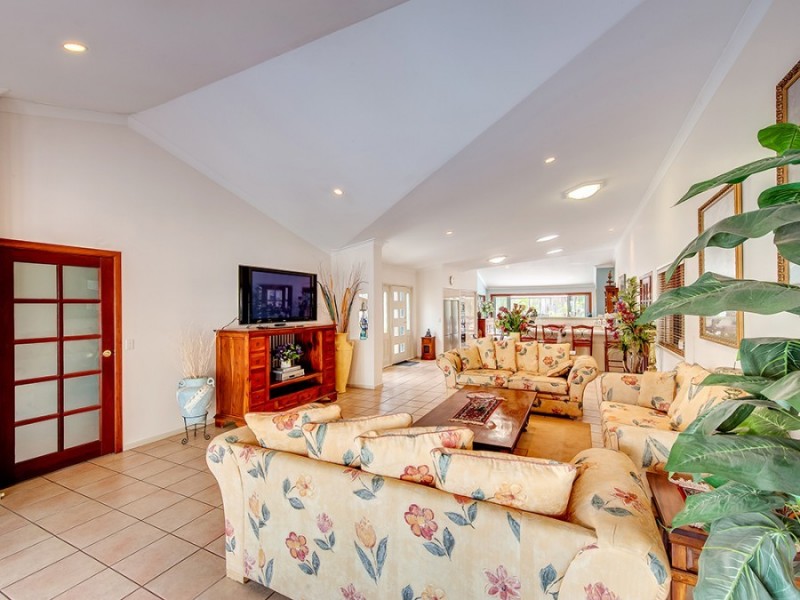7 Boudin Place, Forest Lake QLD 4078