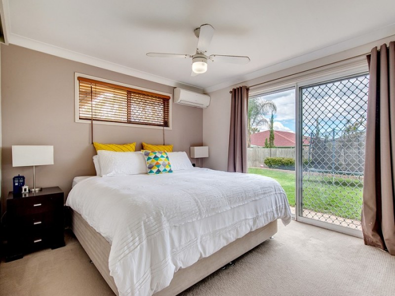 5 Pinaster Street, Forest Lake QLD 4078