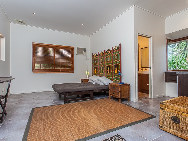 11 Wexford Street, Kenmore Hills QLD 4069