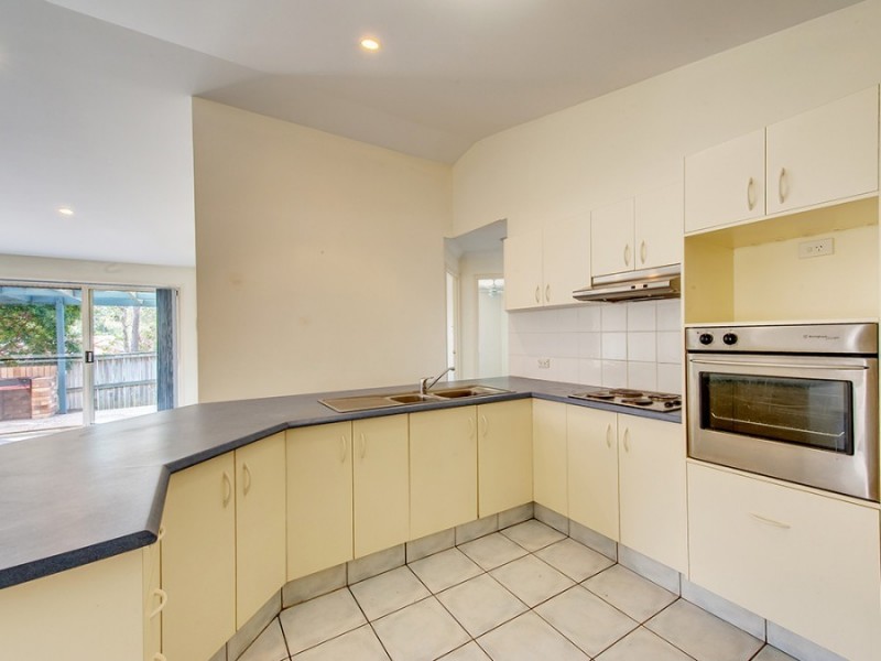41 Pintail Crescent, Forest Lake QLD 4078