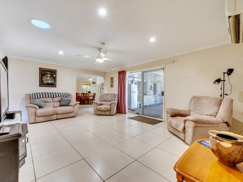 29 Springfield Place, Forest Lake QLD 4078