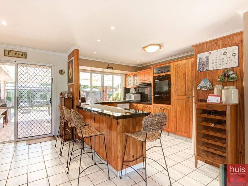 13 Biscay St, Wellington Point QLD 4160