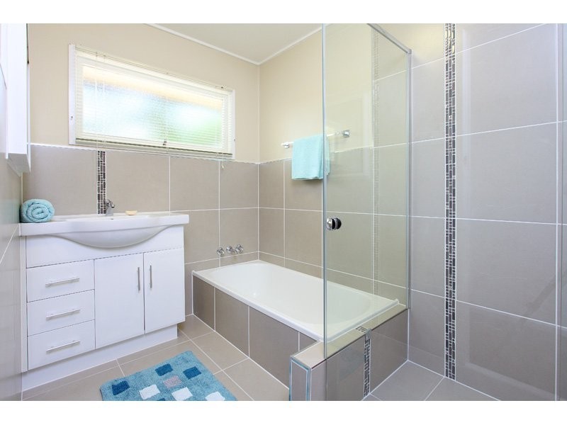 50 Gilruth Road, Kenmore QLD 4069