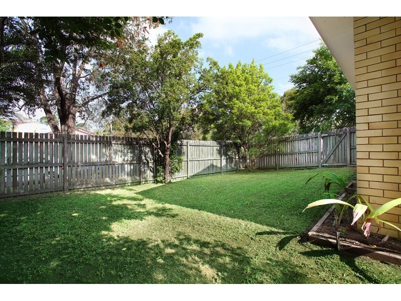 50 Gilruth Road, Kenmore QLD 4069