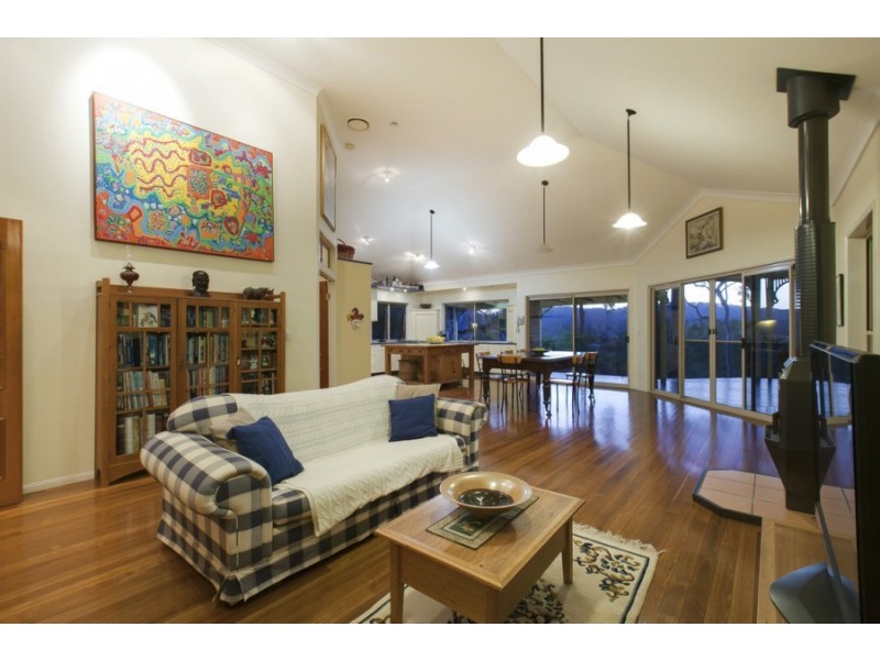 878a Upper Brookfield Road, Upper Brookfield QLD 4069