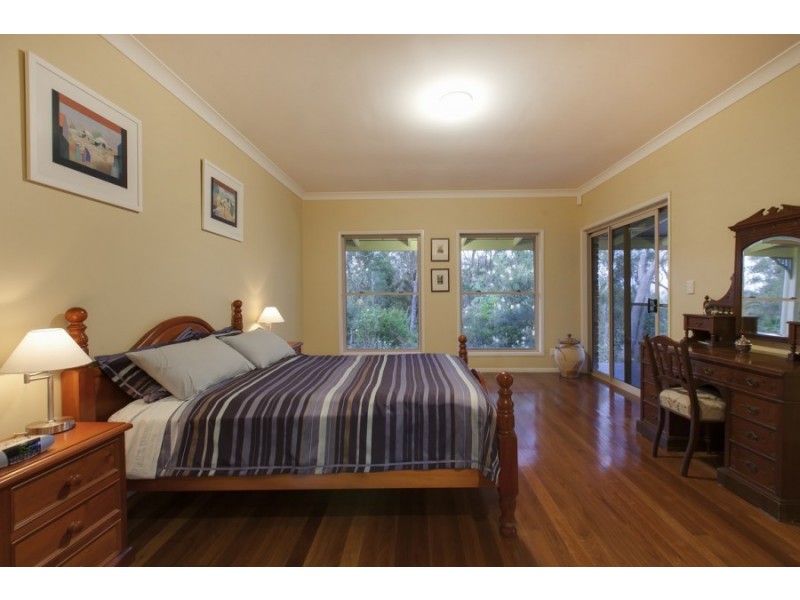 878a Upper Brookfield Road, Upper Brookfield QLD 4069
