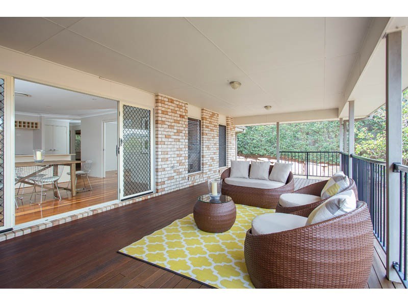 31 Rise Place, Moggill QLD 4070