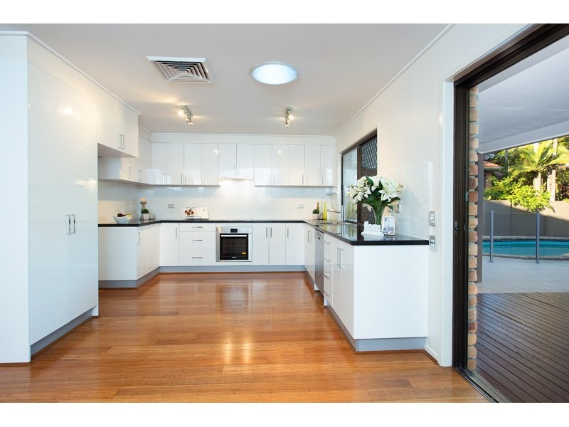 28 Appin Street, Kenmore QLD 4069