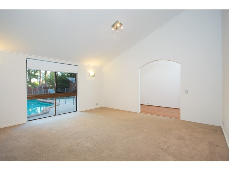 28 Appin Street, Kenmore QLD 4069