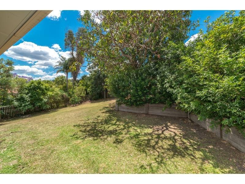 17 Moonmera Street, The Gap QLD 4061