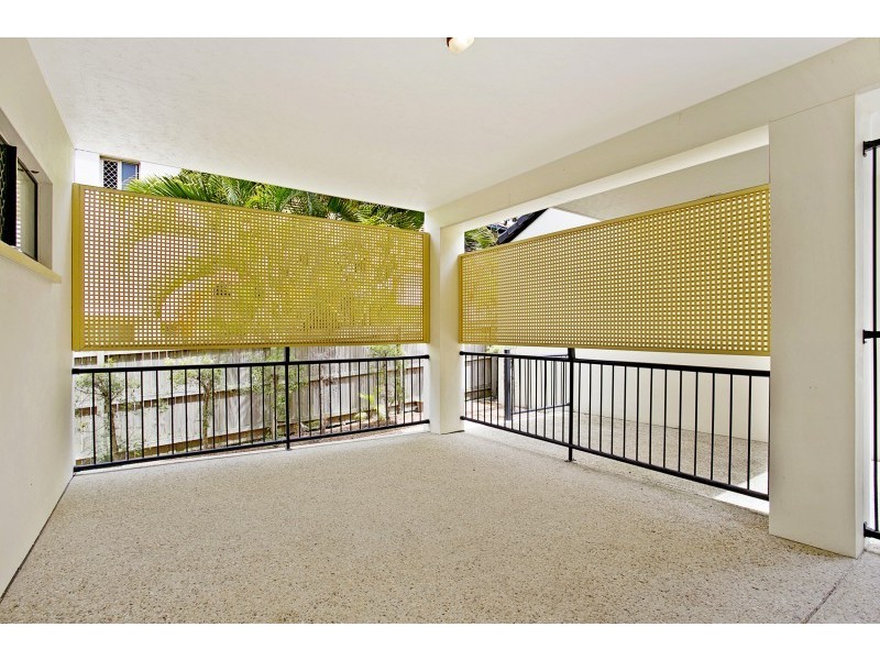 2/36 Warren Street, St Lucia QLD 4067