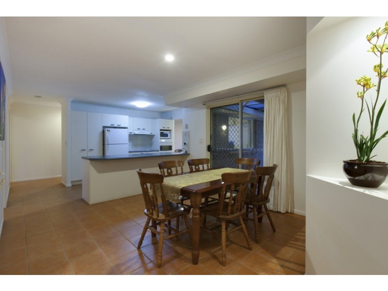 5 Spurs Place, Sumner QLD 4074