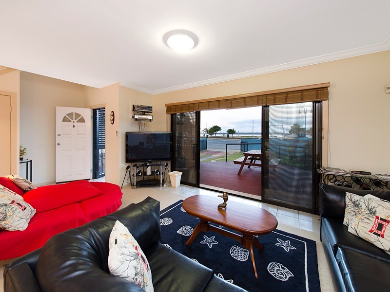 544 Marine Parade, Biggera Waters QLD 4216