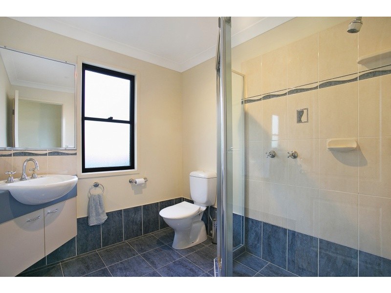 57 Hillside Terrace, St Lucia QLD 4067