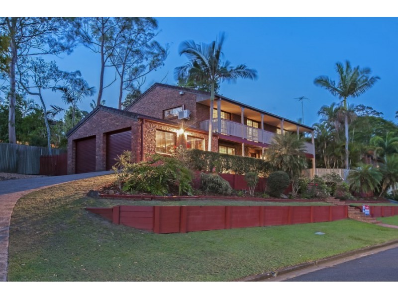 2 Brindabella Street, Chapel Hill QLD 4069