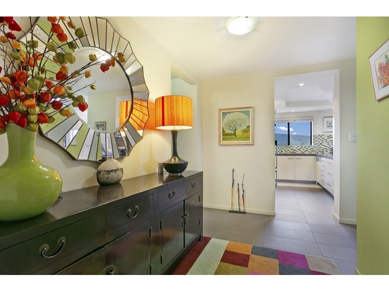 81B/32 Swann Road, Taringa QLD 4068