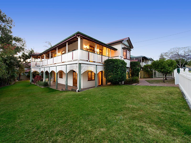 10 Palomar Parade, Wavell Heights QLD 4012