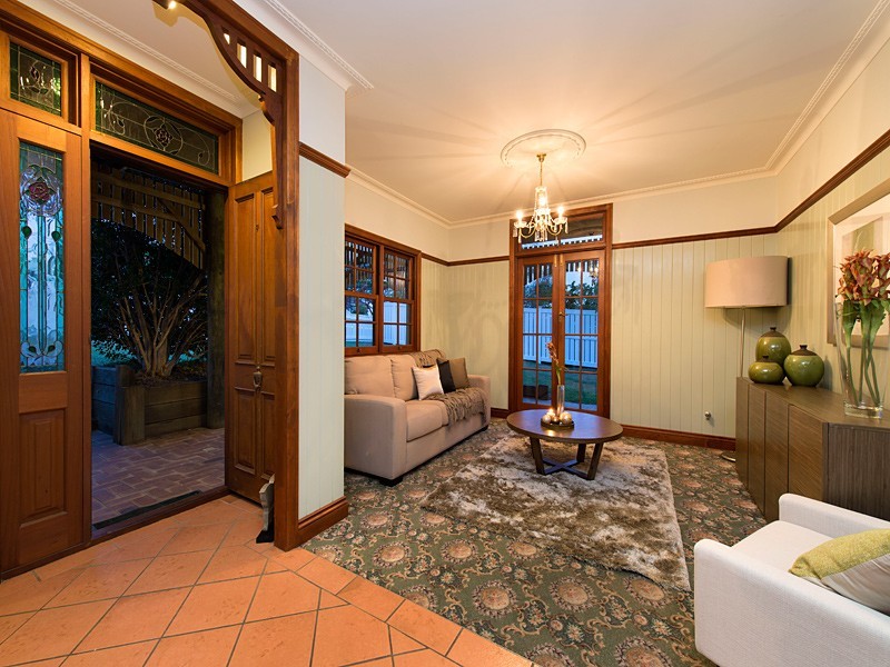 10 Palomar Parade, Wavell Heights QLD 4012