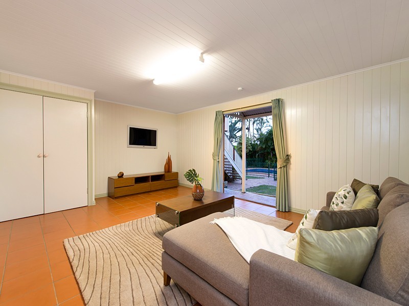 10 Palomar Parade, Wavell Heights QLD 4012