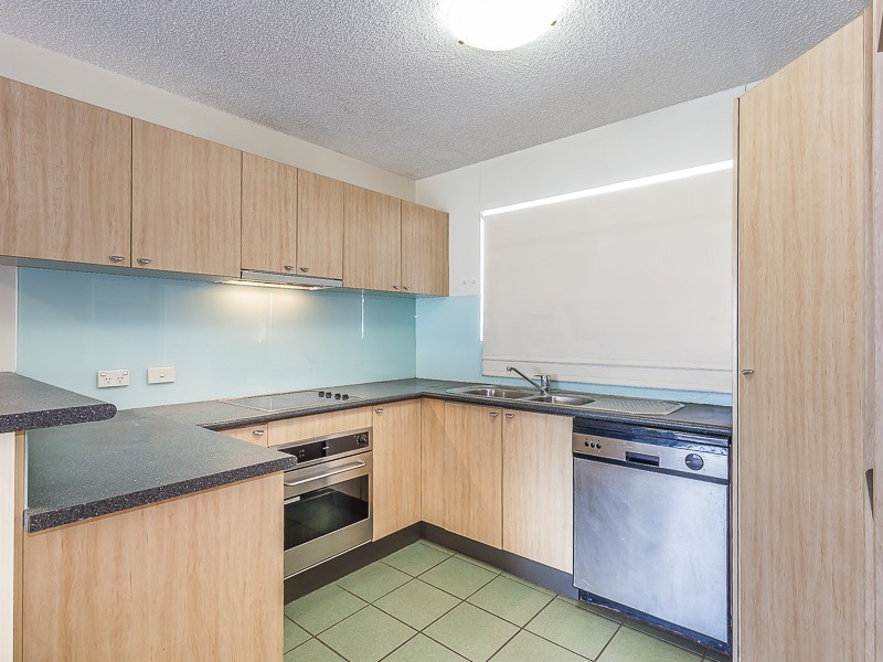 65/7 Landsborough Terrace, Toowong QLD 4066