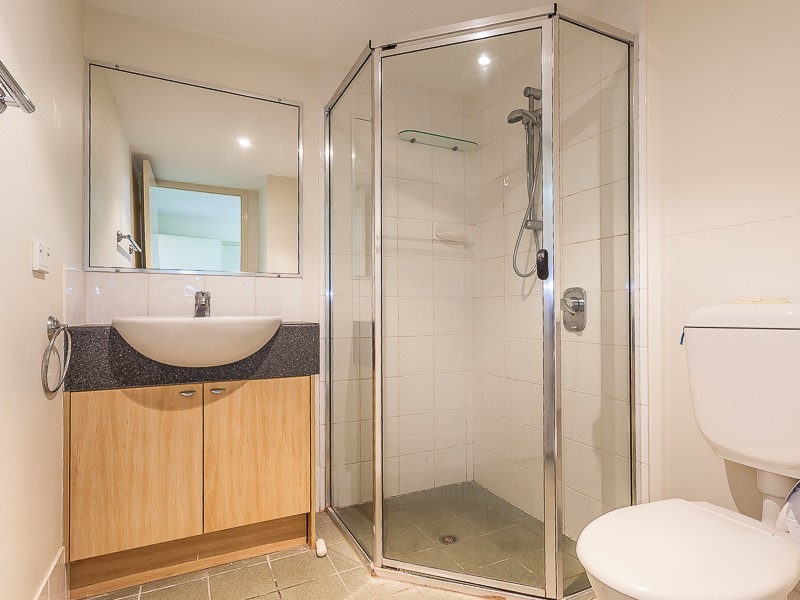 65/7 Landsborough Terrace, Toowong QLD 4066
