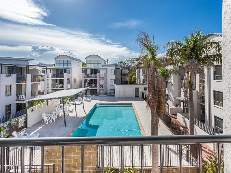 65/7 Landsborough Terrace, Toowong QLD 4066