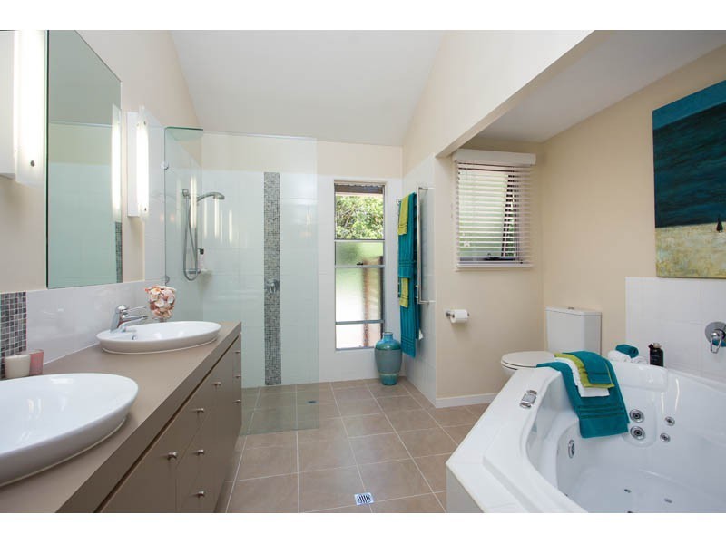 31 Lucas Place, Pullenvale QLD 4069