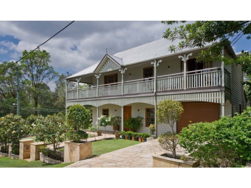 19 Raleigh Parade, Ashgrove QLD 4060